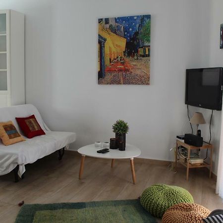 Appartamento Ronda De Segovia Madrid Esterno foto